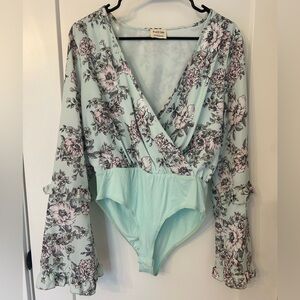 Peach Love California Mint Floral Top